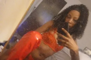 LET ME BE YOUR FREAK TONIGH🥰😛💦... - Image 4