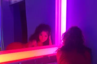 pretty latina - 22 - Image 3