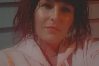 come play with this wet tight pussy - Image 8