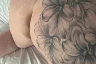 GET WIT A THICK BITCH WHO CAN ... - Image 4