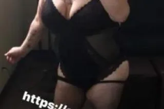 🤑$2O FACETIME SPECIAL 🍎🍏HOT for Teacher!! 🤓😈 Ju!cY Lil Slutty PlayMate!!🍎🍏 MILF Next Door 💦💦 - Image 1