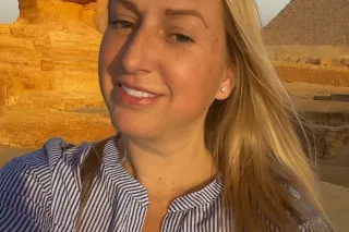 Quinn Waters adult star - Image 11