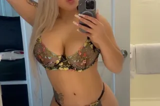 WETTER IS BETTER 💦💦 I BET SHE CANT DO IT LIKE ME 👅 VISITING NOW DONT MISS ME ⚠⚠ NEW PHOTO ALERT 🚨 - Image 3