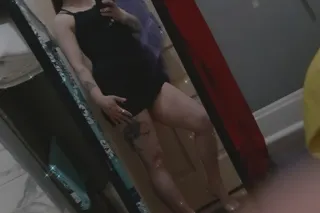 35yr old beautiful thick nice booty perfect fun size ready to enjoy so if your ready...and fellas please NO GAMES DONT WATSE EITHER MINE OR YOUR TIME SO PLEASE NO GAMES AND BE - Image 6