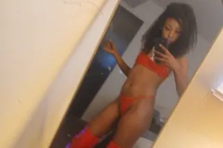 Bad Petite Lil Baddie - Image 2