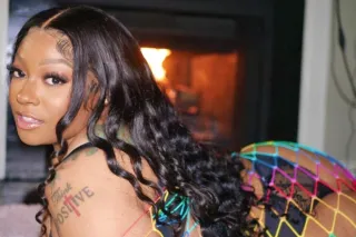 JUICY BOOTY | PRETTY TITTIES W/ GORGOUES FACE - Image 5