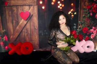 beautiful sexy latina - Image 4